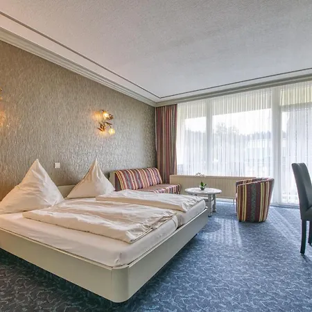 Hotel Haus Tiefenbach 4*