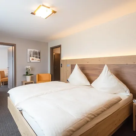 Haus Tiefenbach Hotel 4*